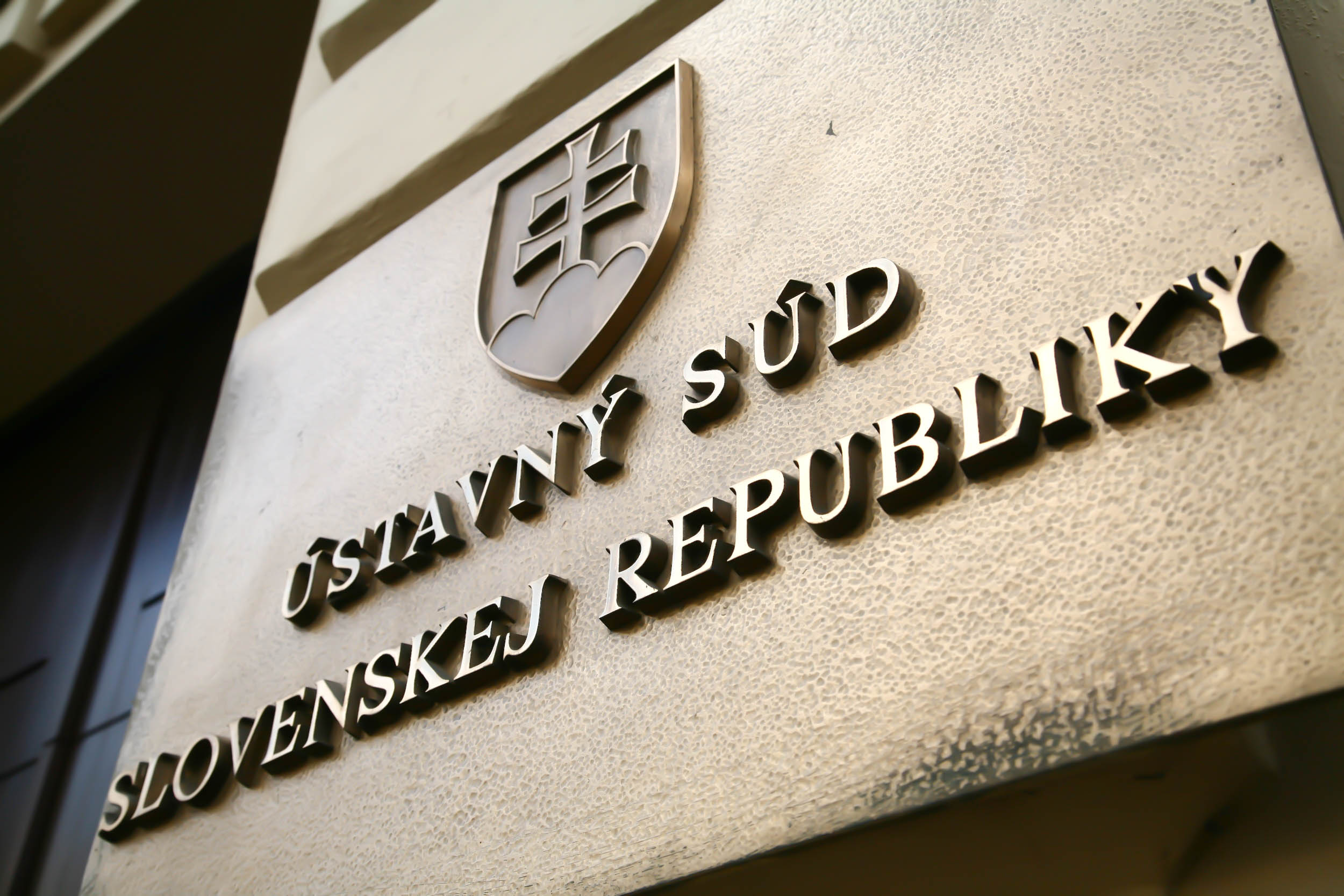 Prieťahy v súdnom konaní rieši Ústavný súd Slovenskej republiky